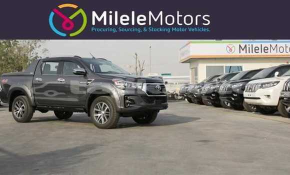 Buy New Toyota Hilux Silver Car in Adrasmon in Sughd Buy New Toyota Hilux Silver Car in Adrasmon in Sughd