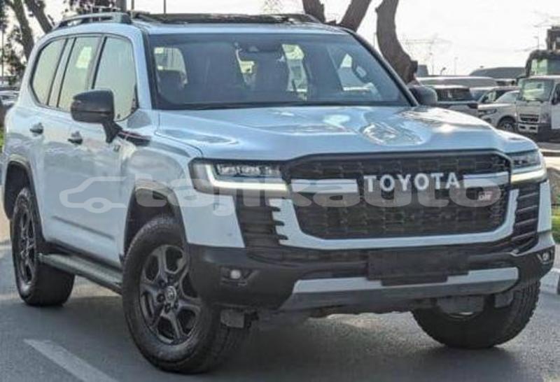 Big with watermark toyota land cruiser sughd buston 37219