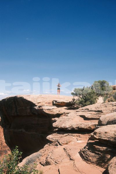 Big with watermark image