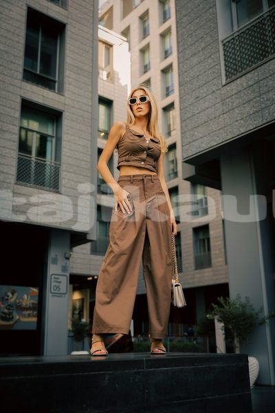 Big with watermark image