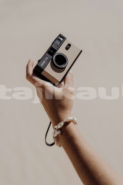 Big with watermark image