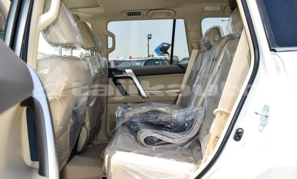 Buy New Toyota Land Cruiser Prado White Car in Adrasmon in Sughd Buy New Toyota Land Cruiser Prado White Car in Adrasmon in Sughd