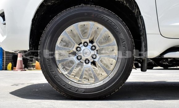 Buy New Toyota Land Cruiser Prado White Car in Adrasmon in Sughd Buy New Toyota Land Cruiser Prado White Car in Adrasmon in Sughd