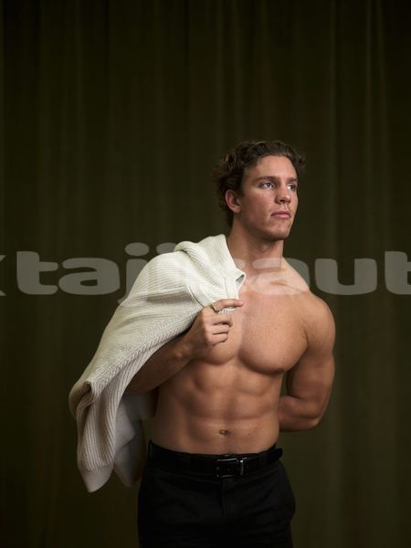Big with watermark image