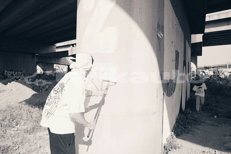 Big with watermark image