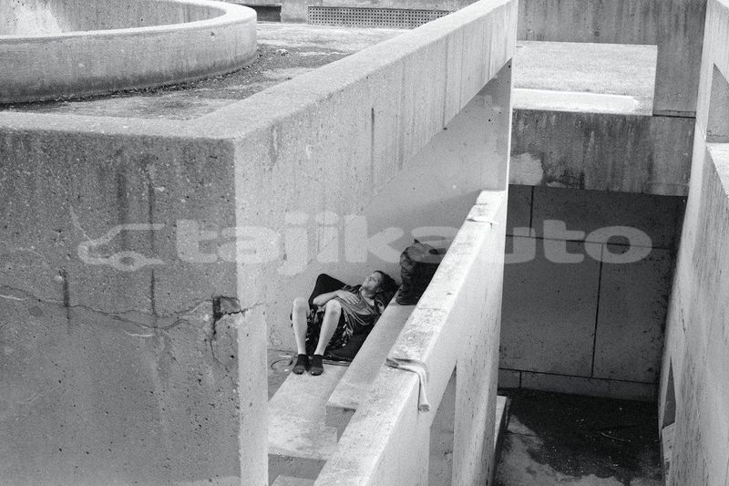 Big with watermark image