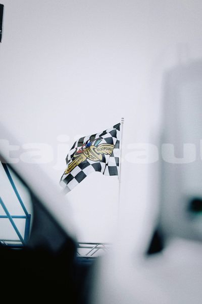 Big with watermark image
