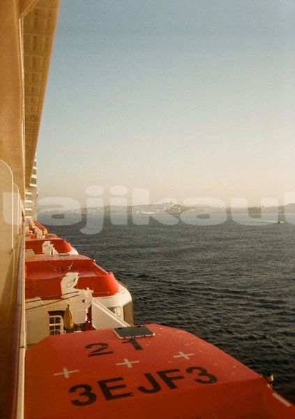 Big with watermark image