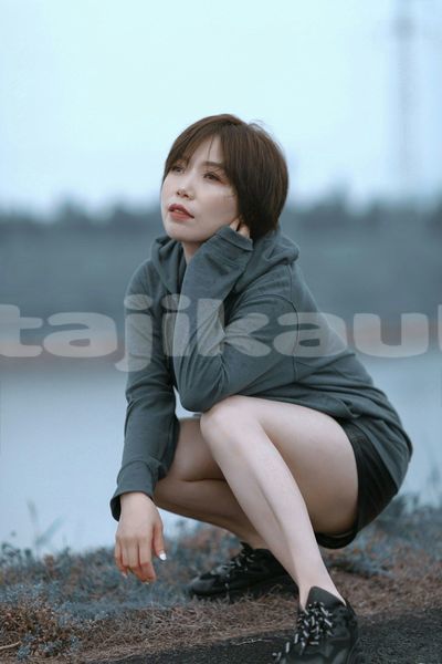 Big with watermark image