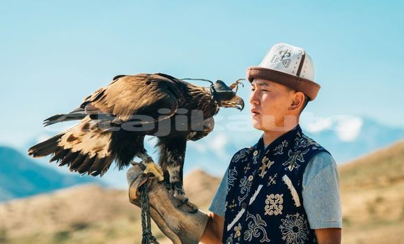 Medium with watermark image