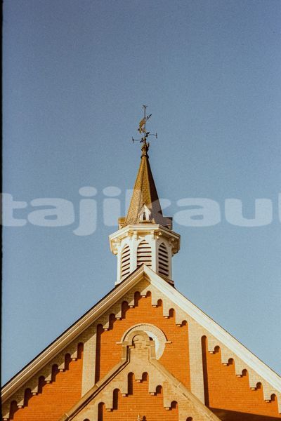 Big with watermark image