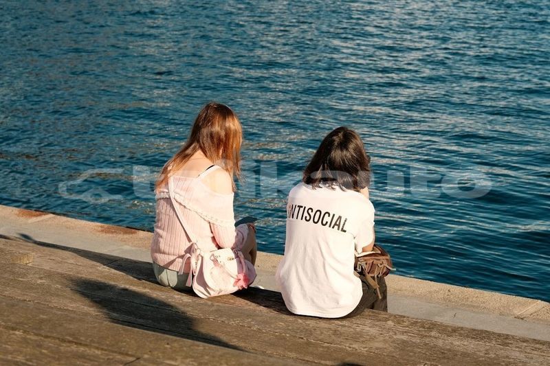 Big with watermark image