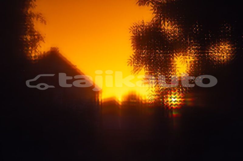 Big with watermark image