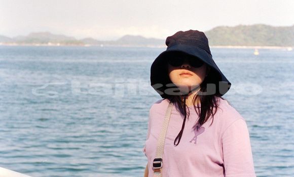 Medium with watermark image