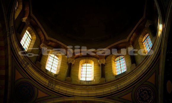 Medium with watermark image