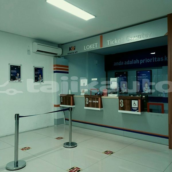 Big with watermark image
