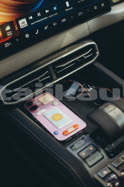Big with watermark image