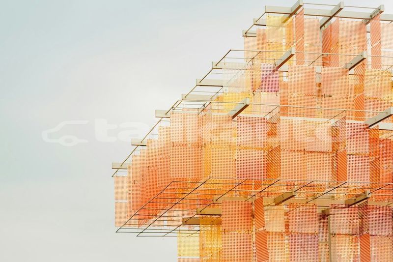 Big with watermark image