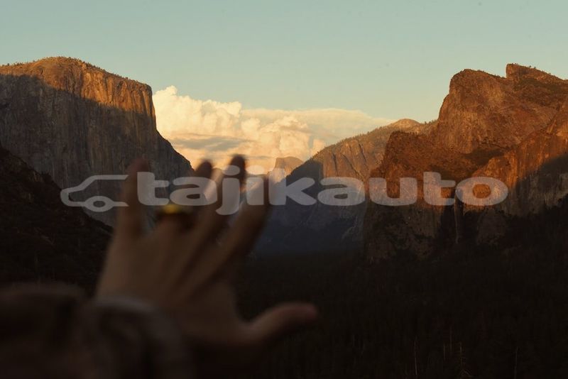 Big with watermark image