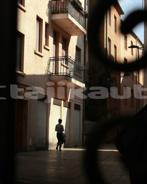 Big with watermark image