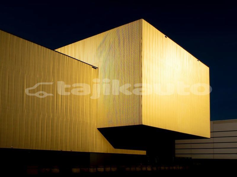 Big with watermark image