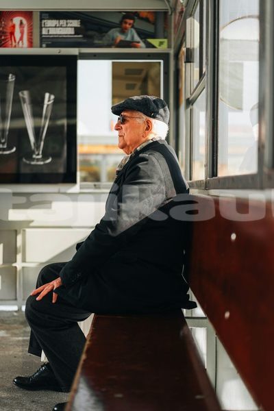 Big with watermark image