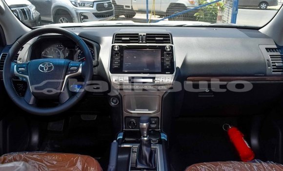Buy New Toyota Prado Black Car in Adrasmon in Sughd Buy New Toyota Prado Black Car in Adrasmon in Sughd
