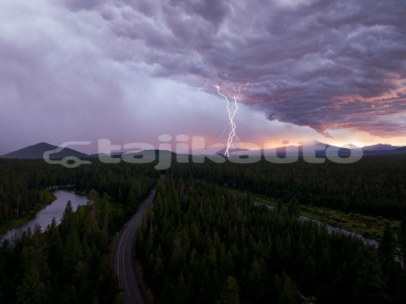 Big with watermark image