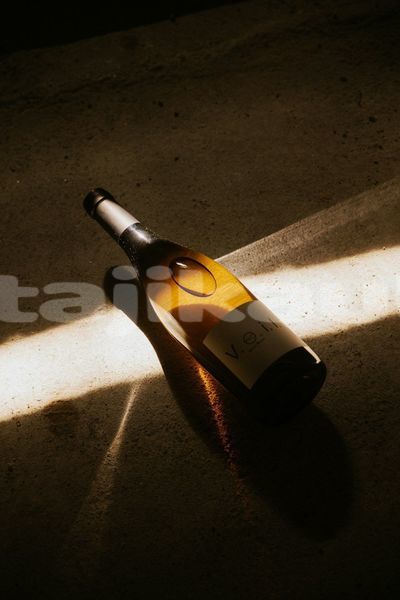 Big with watermark image