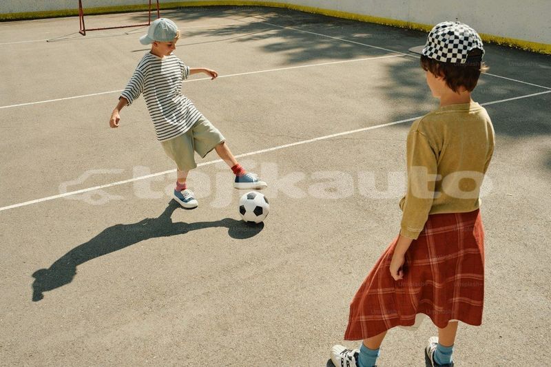 Big with watermark image