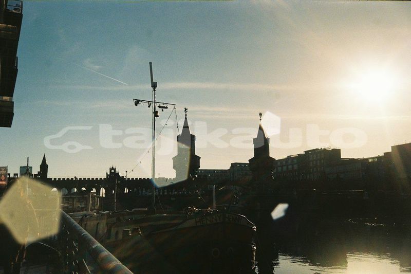 Big with watermark image
