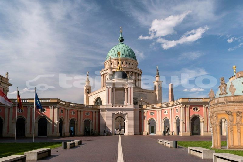 Big with watermark image