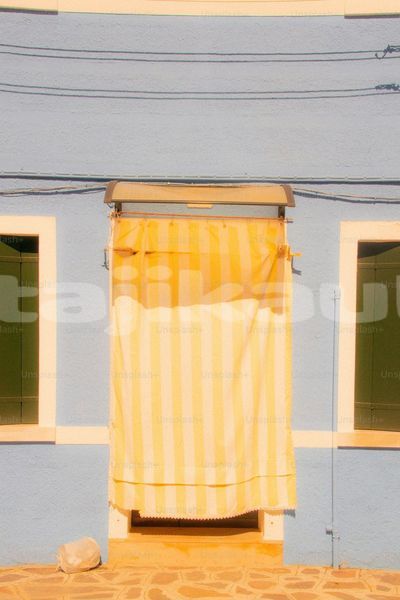 Big with watermark image