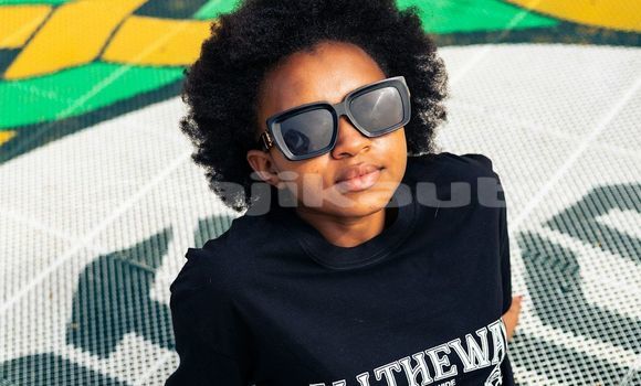 Medium with watermark image