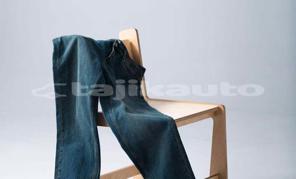 Medium with watermark image