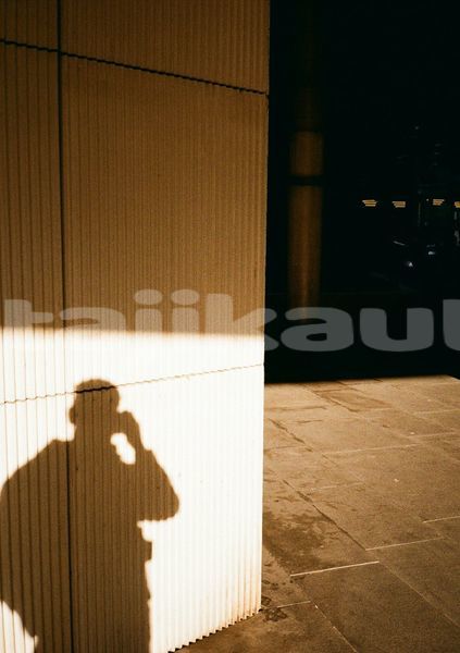 Big with watermark image
