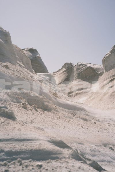 Big with watermark image