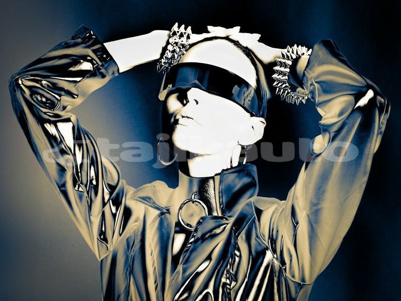 Big with watermark image