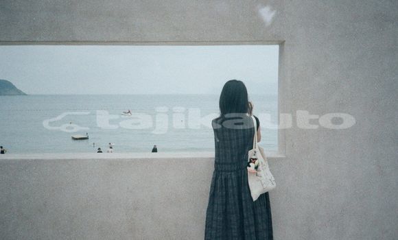 Medium with watermark image