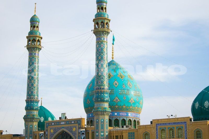 Big with watermark image