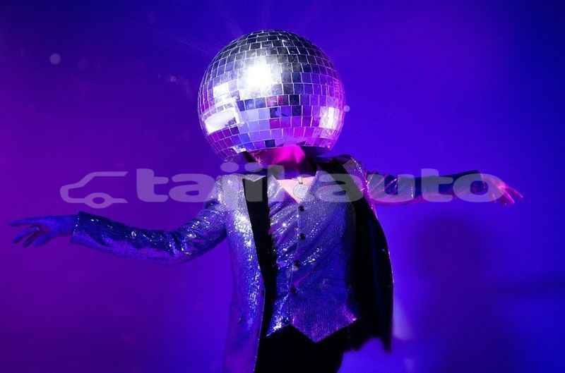 Big with watermark image
