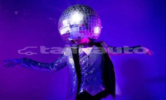 Medium with watermark image