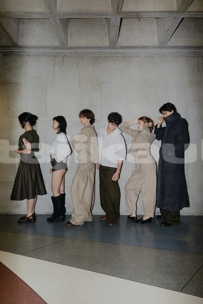 Big with watermark image