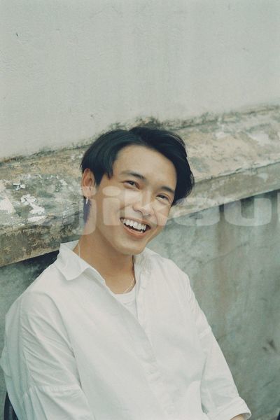 Big with watermark image