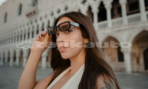 Medium with watermark image
