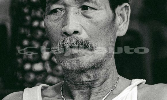 Medium with watermark image