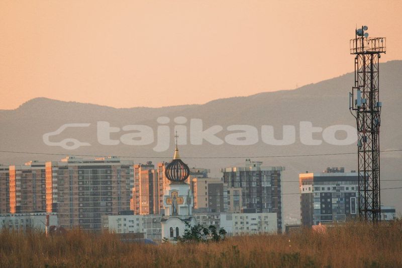 Big with watermark image