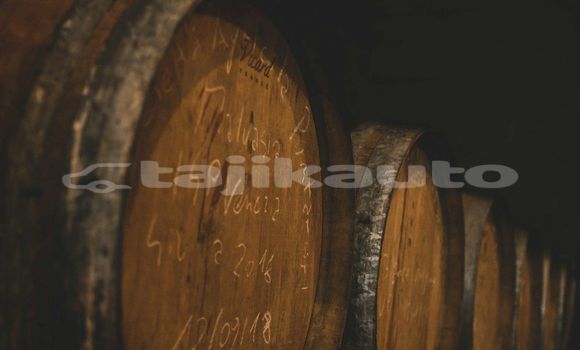 Medium with watermark image