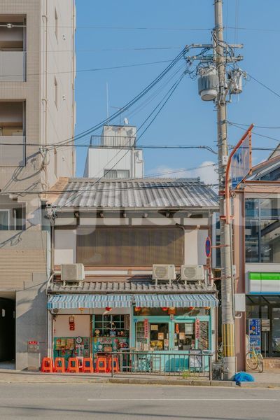 Big with watermark image