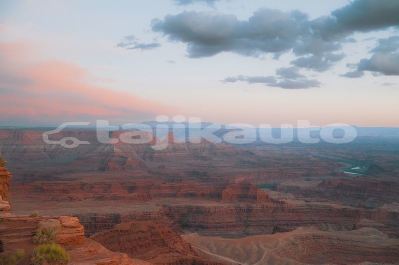 Big with watermark image